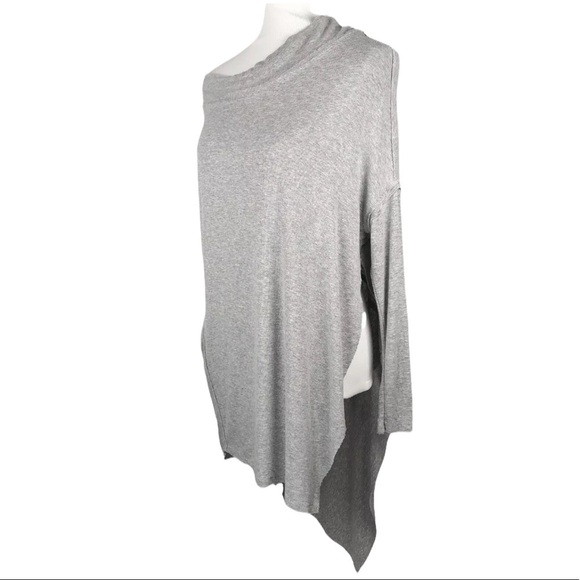 We The Free Size  XS Women's Off-Shoulder Gray Top - Picture 4 of 9